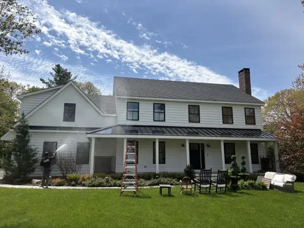 Drake Power Washing residential house soft washing at Campbells Station - full farmhouse exterior cleaning