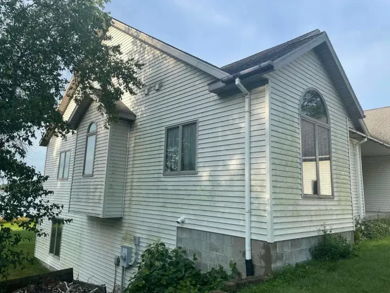 House washing before